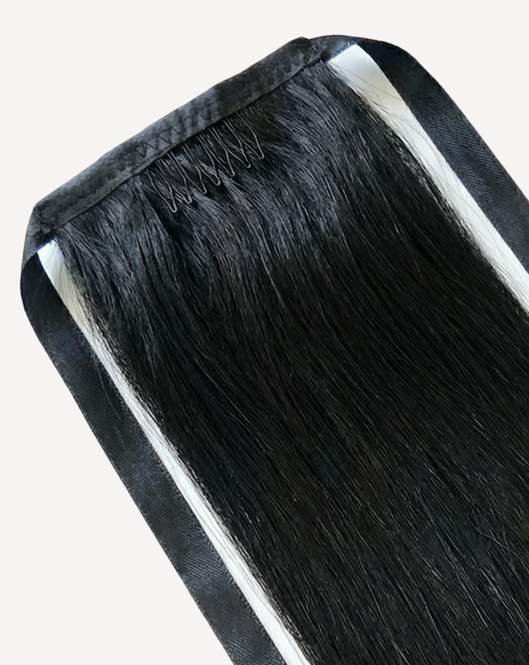 Coadă Deluxe – Negru Intens | BuenoBia